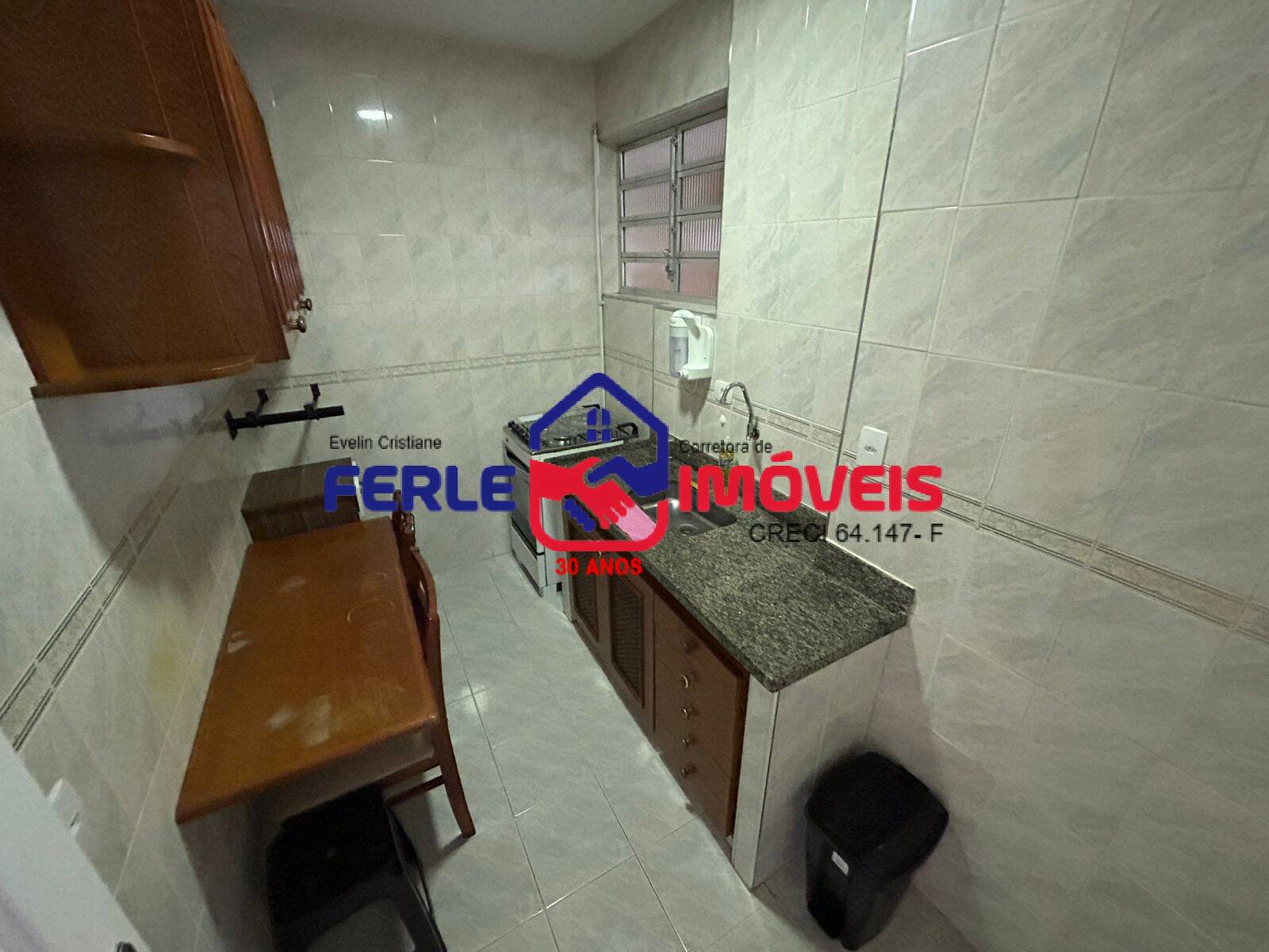 Apartamento para alugar com 1 quarto, 55m² - Foto 10